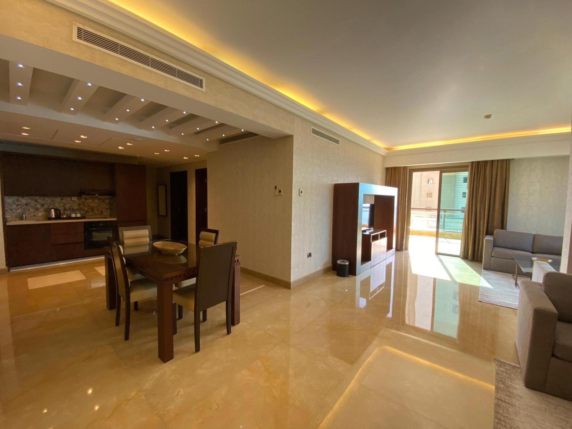 Lancaster Suites Raouche Bejrút Kültér fotó