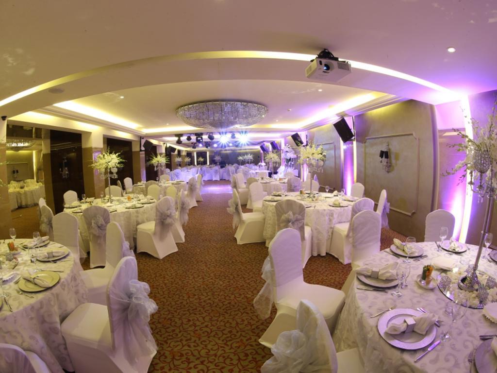 Lancaster Suites Raouche Bejrút Kültér fotó
